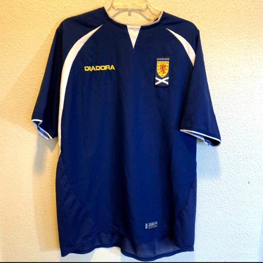 Scotland 2003/05 Home Blue Short Sleeve Diadora Footbal/soccer Jersey Medium